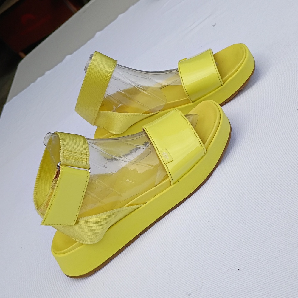 UGG Yellow Lenox Women's Sandals